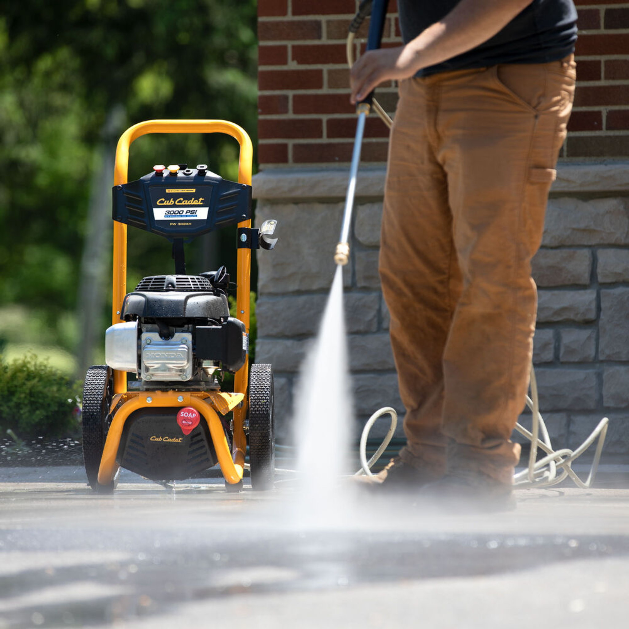 CUB CADET CC3000 PRESSURE WASHER